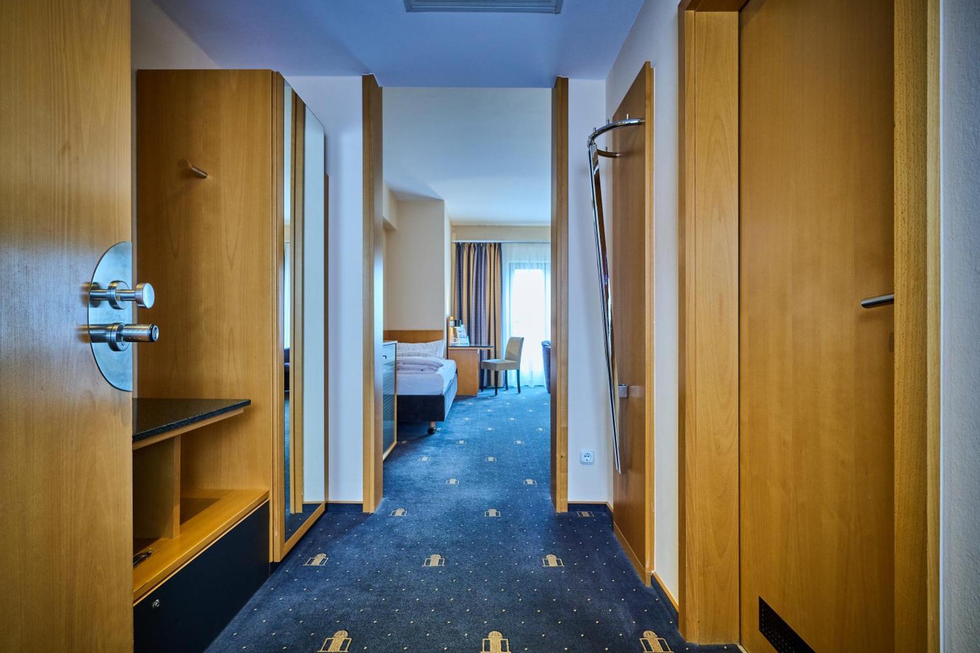 Theresientor 4* Штраубинг